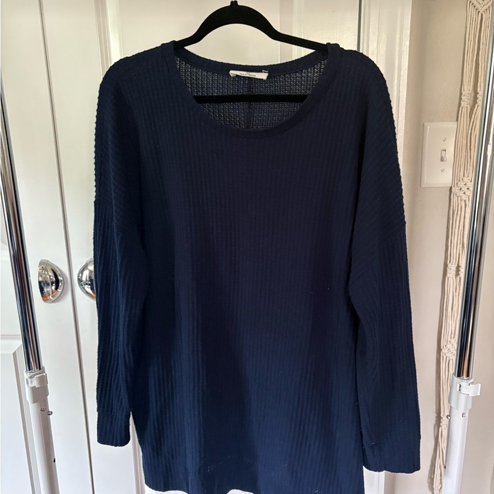 Zenana Outfitters Navy Ribbed Long Sleeve Top